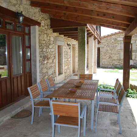 Pájaro Pinto Villa